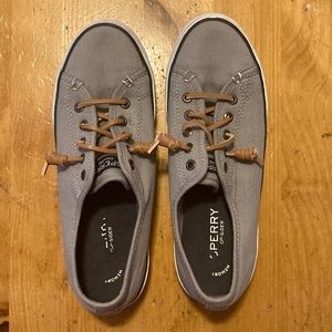 Sperry Top Siders-women’s size 7. Memory foam. Blue/Grey color.